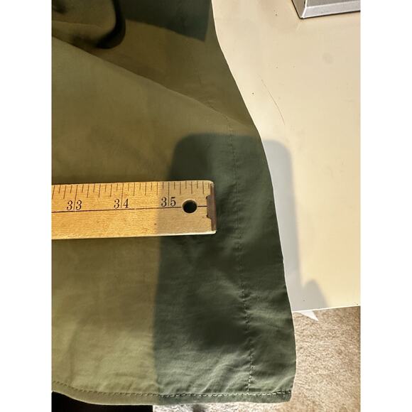 Uniqlo Large Women Button Up Green Relaxed Fit Light Jacket Midi 14-22 - Picture 9 of 10